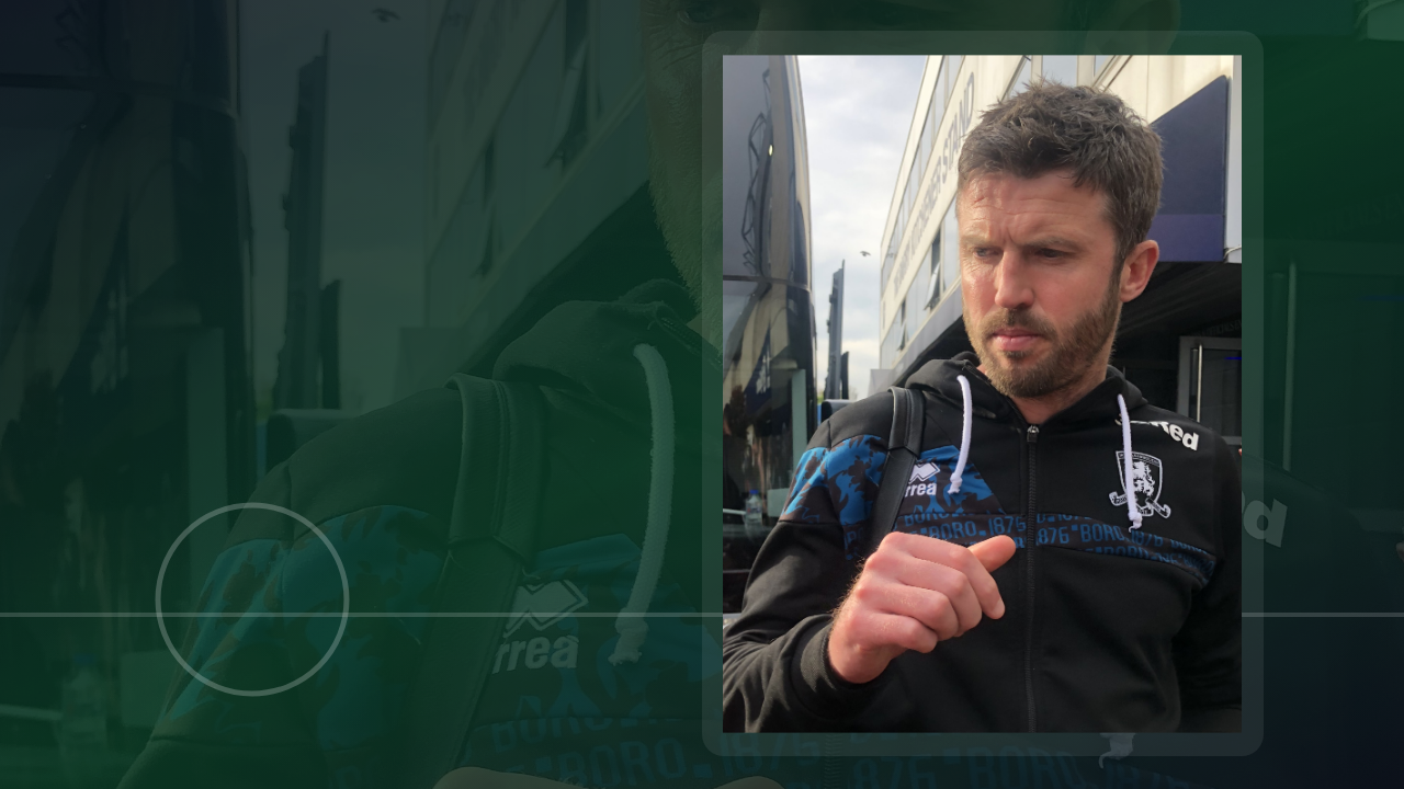 Michael Carrick pitchside in 2025, used as the main feature image for an analysis of his manager of the season shortlist recognition.